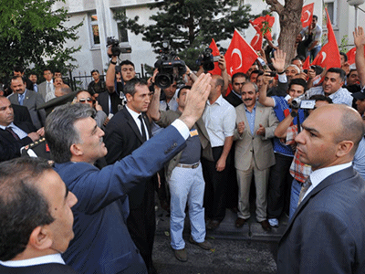 Cumhurbaşkanı Gül Erzurum Kongresi'nin Yıl Dönümü'nde Erzurum'da